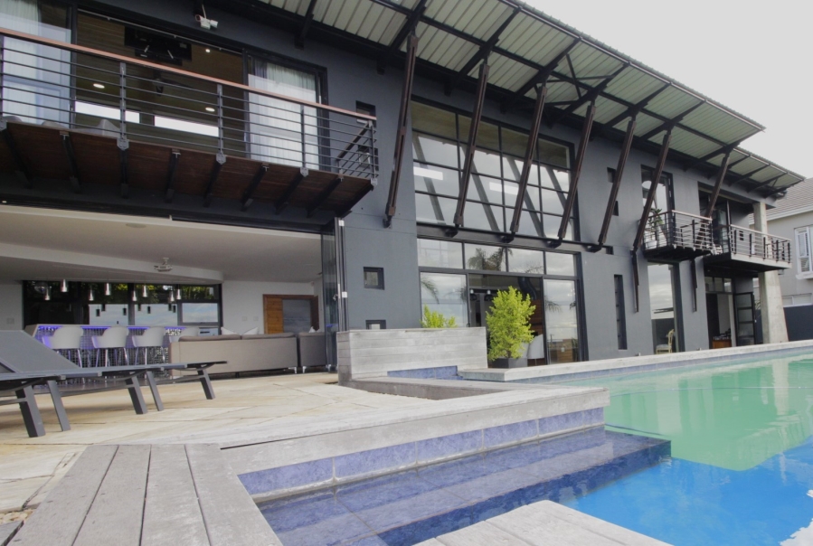 5 Bedroom Property for Sale in Humerail Eastern Cape